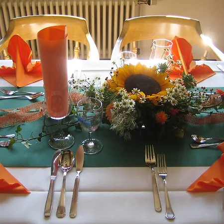 Weinhaus Treis Weinähr