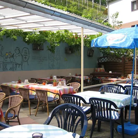 Hotel Weinhaus Treis Weinaehr