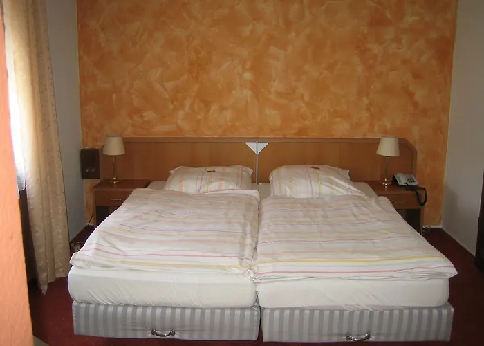Otel Weinhaus Treis 3*